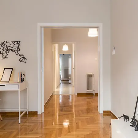 Apartment Sleek Flat In Syntagma By Upstreet Athens